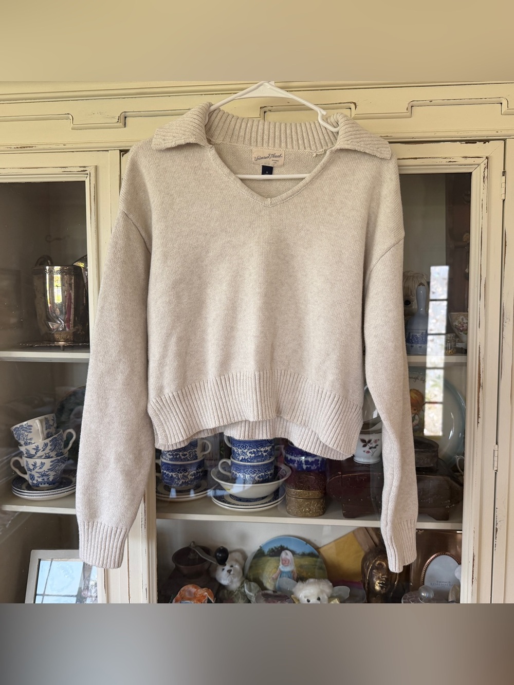 Universal Thread Cream Collared V-Neck Sweater